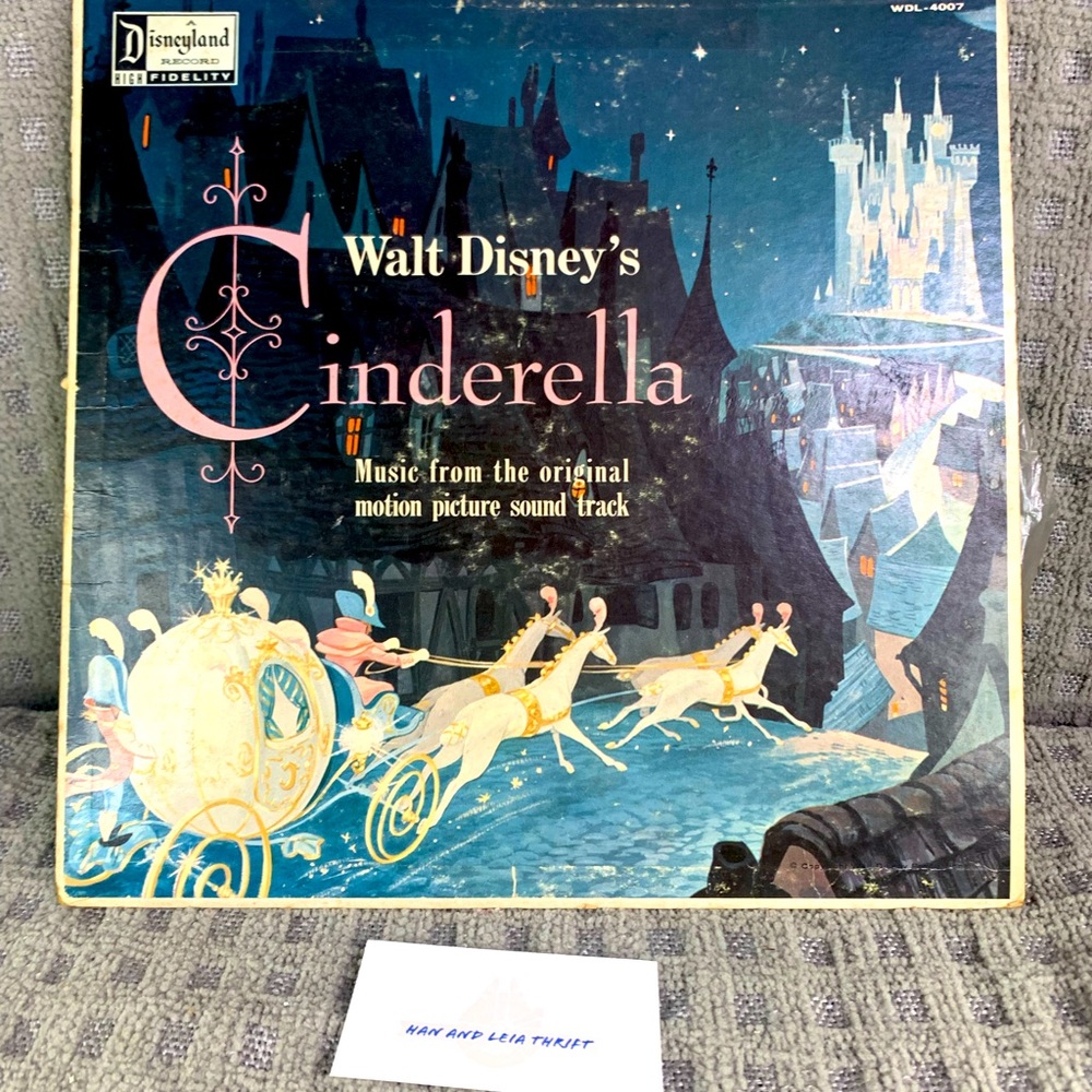 Vintage Walt Disneys Cinderella Soundtrack Vinyl 33 Lp Rare Cover.